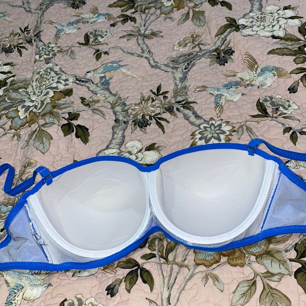 Bikini Bra Top - Picture 5 of 7